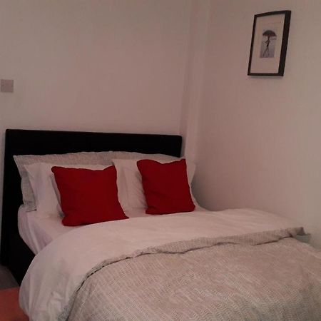 Cosy London Holiday Home Εξωτερικό φωτογραφία