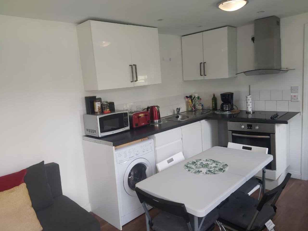 Cosy London Holiday Home Εξωτερικό φωτογραφία